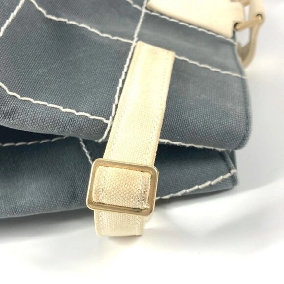 CHANEL CC CC Mark chocolate bar Shoulder Bag, horizontal Tote Bag gray/White - Picture 7 of 13